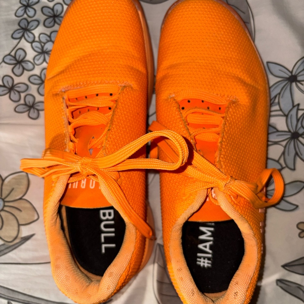 NoBull OUTWORK EDGE Trainers in Neon Orange